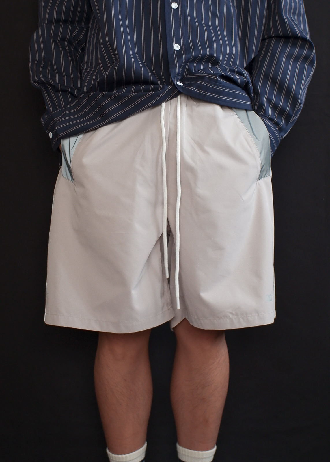 Piping Shorts Cream